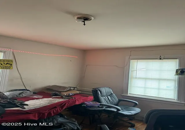 Photo 3 of Single family home for sale at 825 Redgate Ave, Rocky Mount, NC 27801 | MLS# 100494221 | Listing updated on 2026-09-06