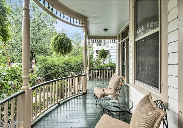 Listing Photo 4 - Condo for sale in building located at 608 Orange St, Wilmington, NC 28401