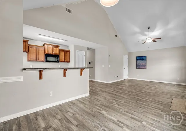 Photo 4 of Single family home for sale at 102 Verde Bnd, Savannah, GA 31419 | MLS# SA363528 | Listing updated on 2026-08-31