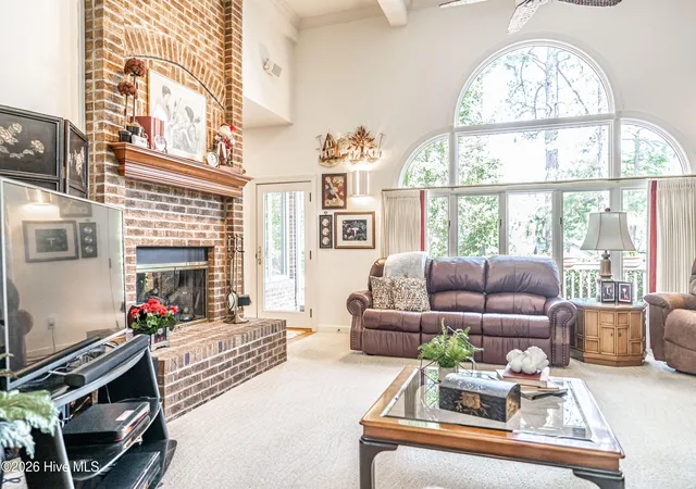 Photo 4 of Single family home for sale at 11 Squires Ln, Pinehurst, NC 28374 | MLS# 100576649 | Listing updated on 2026-09-03