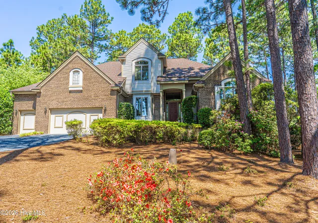 Photo 1 of Single family home for sale at 11 Squires Ln, Pinehurst, NC 28374 | MLS# 100576649 | Listing updated on 2026-09-03