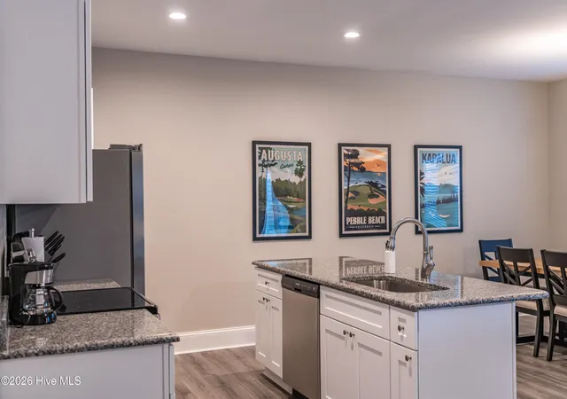 Photo 4 of House for sale at 887 Ducks Landing, Aberdeen, NC 28315 | MLS# 100595581 | Listing updated on 2026-08-18
