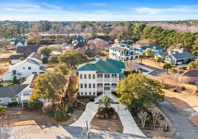 Photo 4 of Single family home for sale at 806 Paoli Ct, Wilmington, NC 28409 | MLS# 100557099 | Listing updated on 2026-09-28