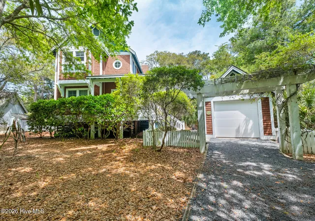 3rd image of 23 Dowitcher Trl, Bald Head Island, NC 28461 | MLS# 100567866