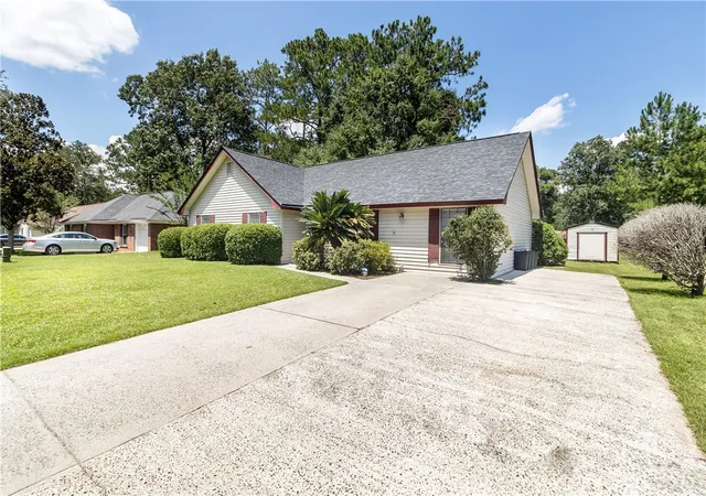 2nd image of 8 Bitterroot Ln, Savannah, GA 31419 | MLS# SA359983