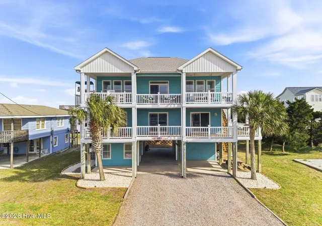 Photo 1 of Single family home for sale at 1417 Carolina Blvd, Holly Ridge, NC 28445 | MLS# 100566384 | Listing updated on 2026-08-18