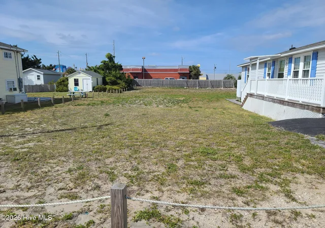 3rd image of 308 W Bogue Blvd, Atlantic Beach, NC 28512 | MLS# 100566174