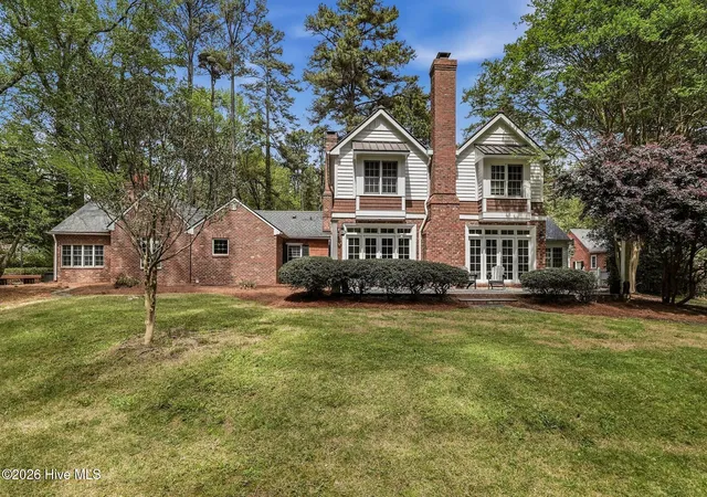Photo 5 of Single family home for sale at 285 N Bethesda Rd, Southern Pines, NC 28387 | MLS# 100583485 | Listing updated on 2026-08-24
