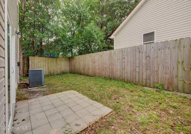Photo 4 of Single family home for sale at 720 S 9th Street, Wilmington, NC 28401 | MLS# 100562693 | Listing updated on 2026-08-18