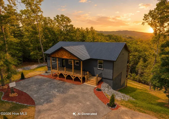 Photo 2 of Single family home for sale at 140 Short Oak Run, Murphy, NC 28906 | MLS# 100580192 | Listing updated on 2026-08-28
