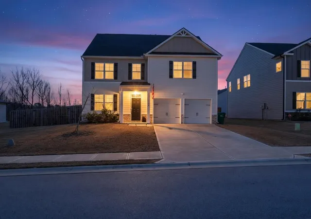 Photo 1 of Single family home for sale at 1302 Birch Cir, Grovetown, GA 30813 | MLS# 98250752 | Listing updated on 2026-08-18