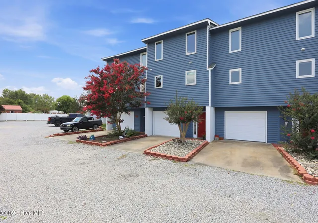 Photo 3 of Townhouse for sale at 18 Eastern Shore Townhouses #18, Bridgeton, NC 28519 | MLS# 100585066 | Listing updated on 2026-09-11