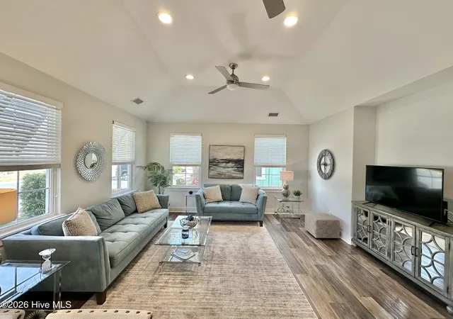 Homes for sale in Calabash, NC | 1351 Albacore Loop, Calabash, NC 28467 | MLS# 100566404