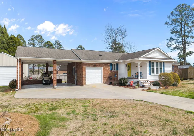 Photo 3 of Single family home for sale at 16 Port Side Ln, Belhaven, NC 27810 | MLS# 100589646 | Listing updated on 2026-09-06