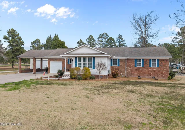 Photo 4 of Single family home for sale at 16 Port Side Ln, Belhaven, NC 27810 | MLS# 100589646 | Listing updated on 2026-09-06