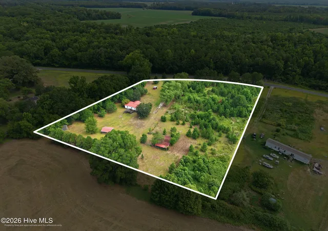 Homes for sale in Grifton, NC | 3148 Lewis Haddock Rd, Grifton, NC 28530 | MLS# 100587159
