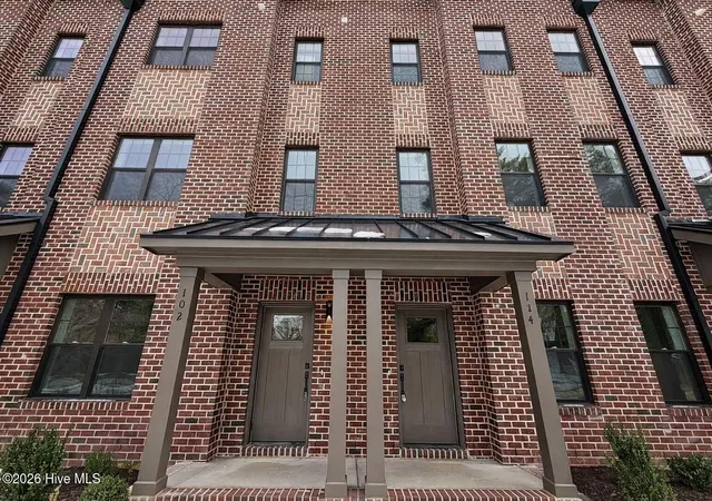 Photo 1 of Townhouse for sale at 104 Lexington Ln, Southern Pines, NC 28387 | MLS# 100571616 | Listing updated on 2026-08-28