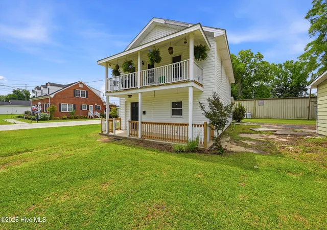 Homes for sale in Whiteville, NC | 313 W Lewis St #A & B, Whiteville, NC 28472 | MLS# 100582549