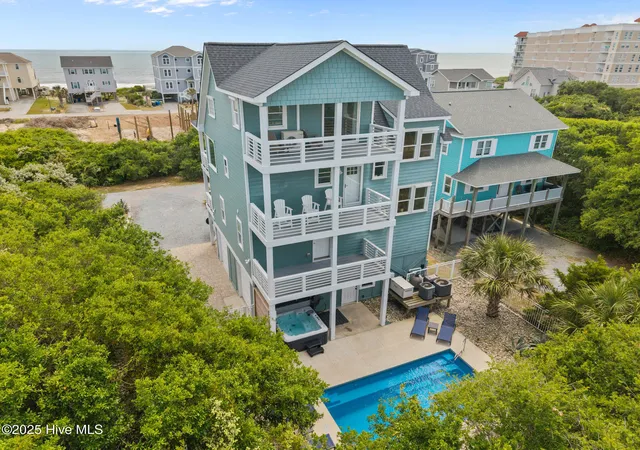 3rd image of 6 Bottlenose Blvd, N Topsail Beach, NC 28460 | MLS# 100506414