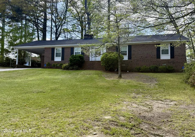 Photo 3 of Single family home for sale at 903 E Woodlawn Dr, Williamston, NC 27892 | MLS# 100540329 | Listing updated on 2026-08-28