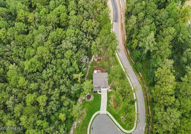 Photo 38 of Single family home for sale at 400 Everest Ct, Aberdeen, NC 28315 | MLS# 100590140 | Listing updated on 2026-09-02