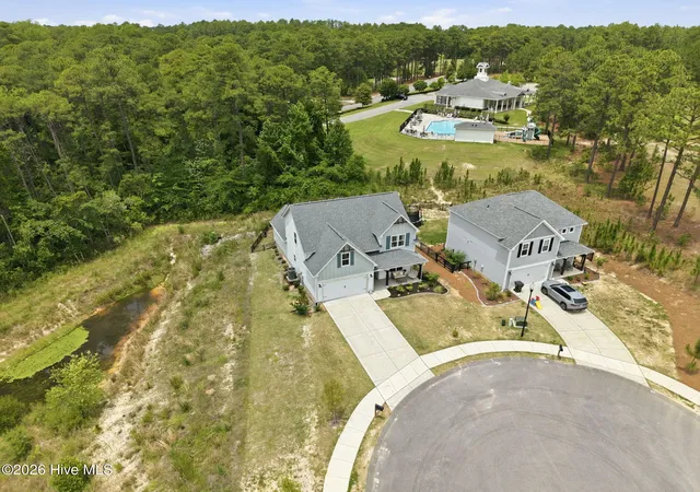 Photo 5 of Single family home for sale at 160 Falkirk Ct, Carthage, NC 28327 | MLS# 100583300 | Listing updated on 2026-08-30