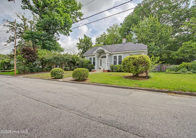 Homes for sale in Wilson, NC | 1506 Anderson St Nw, Wilson, NC 27893 | MLS# 100577355