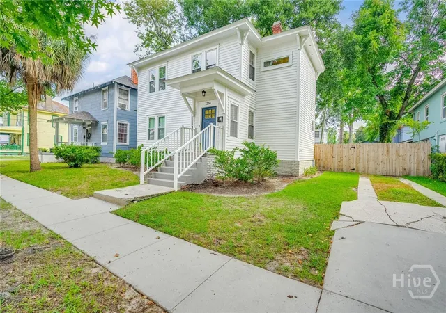 Homes for sale in Savannah, GA | 1204 E 33Rd St, Savannah, GA 31404 | MLS# SA357043