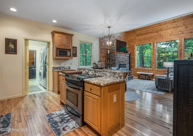 Photo 4 of Single family home for sale at 801 Village Rd, Murphy, NC 28906 | MLS# 100581564 | Listing updated on 2026-08-18