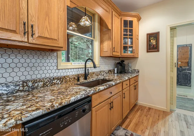 Photo 5 of Single family home for sale at 801 Village Rd, Murphy, NC 28906 | MLS# 100581564 | Listing updated on 2026-08-18