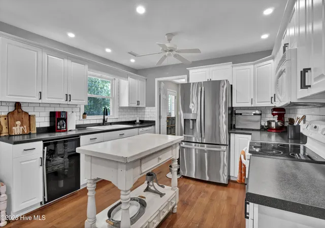 Homes for sale in Wilmington, NC | 225 Mohican Trl, Wilmington, NC 28409 | MLS# 100577425