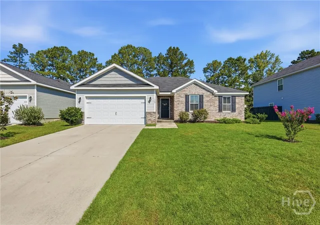 Photo 1 of Single family home for sale at 160 Vale Loop, Savannah, GA 31405 | MLS# SA359935 | Listing updated on 2026-08-25