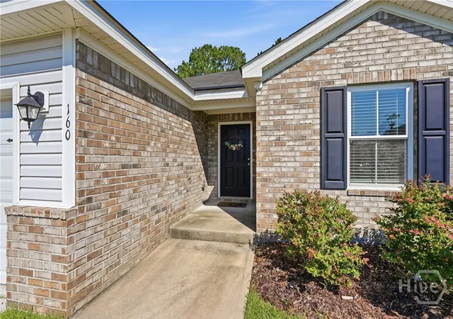 Photo 3 of Single family home for sale at 160 Vale Loop, Savannah, GA 31405 | MLS# SA359935 | Listing updated on 2026-08-25