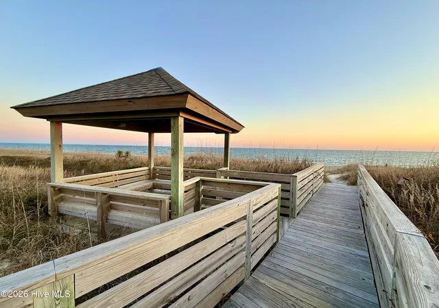 2nd image of 2511 W Ft Macon Rd #211-B, Atlantic Beach, NC 28512 | MLS# 100554694