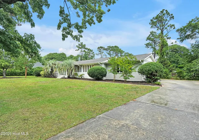 Homes for sale in Wilmington, NC | 102 Chelsea Ln, Wilmington, NC 28409 | MLS# 100587511