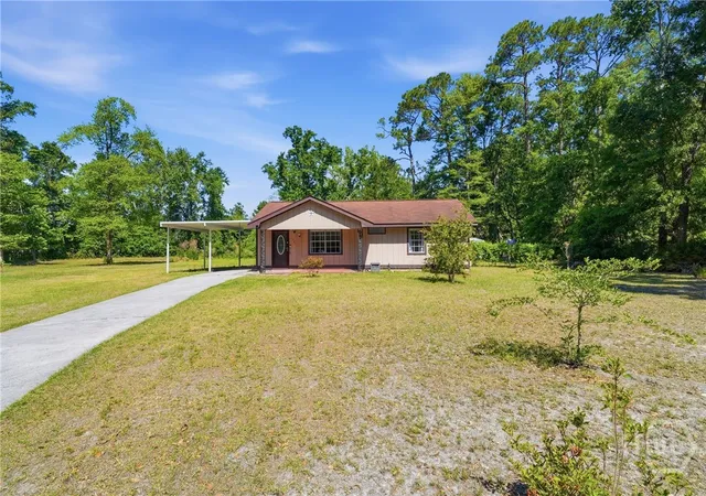 Homes for sale in Hinesville, GA | 551 Ashmore Rd, Hinesville, GA 31313 | MLS# SA355058