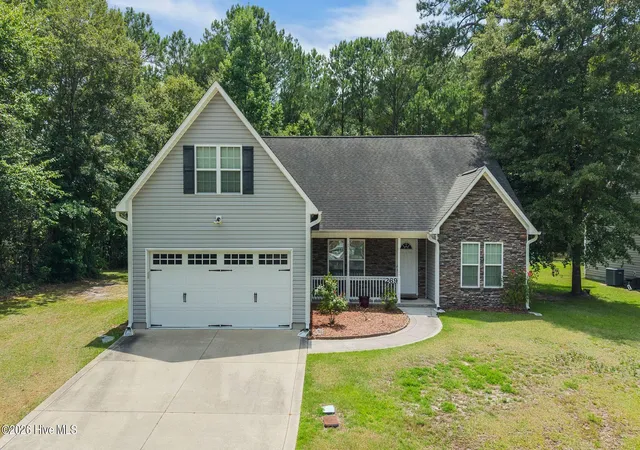 Homes for sale in Jacksonville, NC | 269 Blue Creek Farms Dr, Jacksonville, NC 28540 | MLS# 100587684