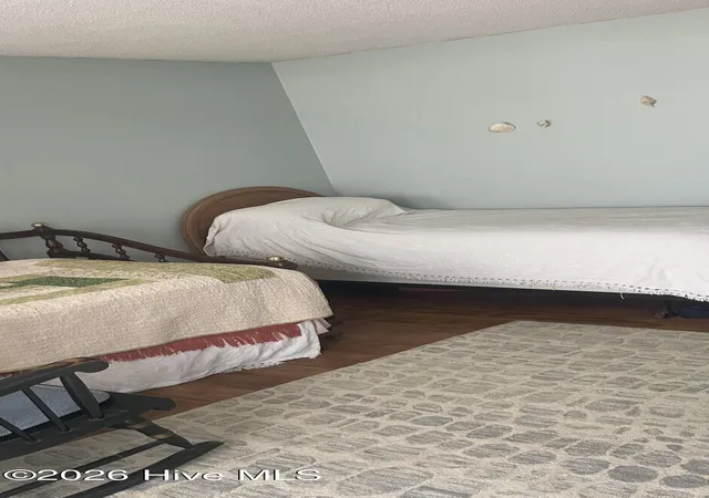 Homes for sale in North Topsail Beach, NC | 2000 New River Inlet Road, North Topsail Beach, NC 28460 | Houzeo