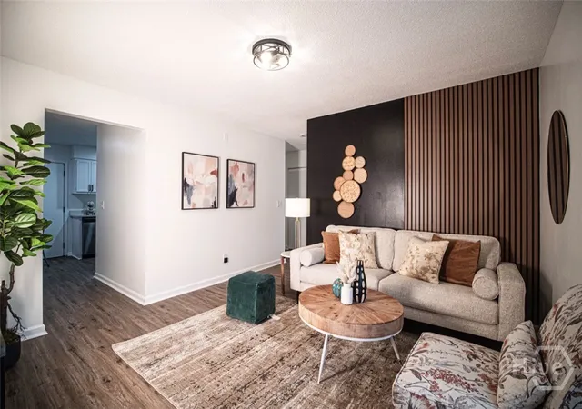 Listing Photo 5 - Condo for sale in building located at 4509-4511 Old Louisville Rd, Savannah, GA 31408