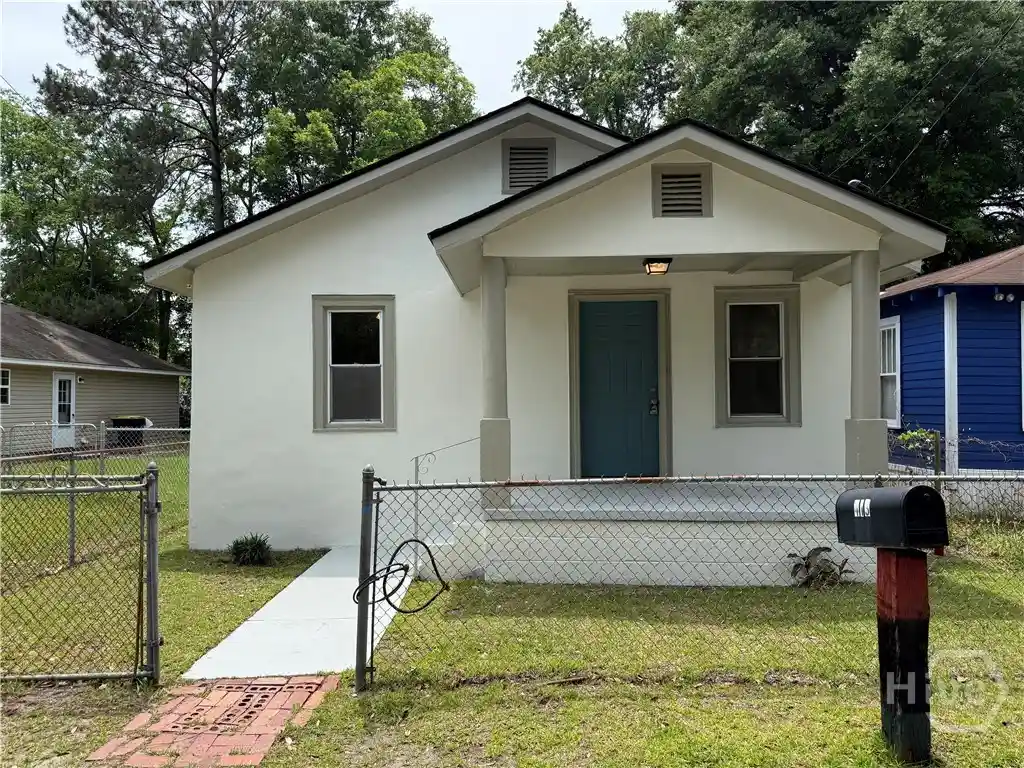 Photo 1 of Single family home for sale at 413 Emmit St, Savannah, GA 31405 | MLS# SA364032 | Listing updated on 2026-10-21