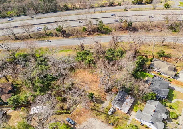 9th image of 1827 Mccormick St, Savannah, GA 31404 | MLS# SA349291