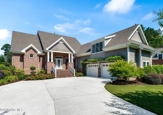 Photo 1 of Single family home for sale at 124 Cedar Point Dr, Wallace, NC 28466 | MLS# 100591723 | Listing updated on 2026-09-24