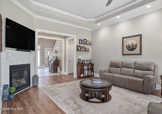 Photo 4 of Single family home for sale at 124 Cedar Point Dr, Wallace, NC 28466 | MLS# 100591723 | Listing updated on 2026-09-24