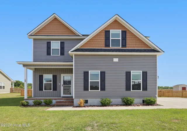 Photo 2 of Single family home for sale at 120 Cypress Manor Ct, Jacksonville, NC 28540 | MLS# 100571994 | Listing updated on 2026-08-28