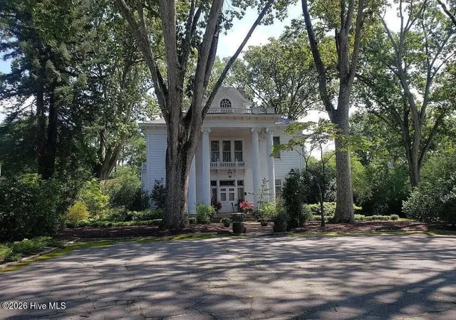 2nd image of 900 Nash St N, Wilson, NC 27893 | MLS# 100516204
