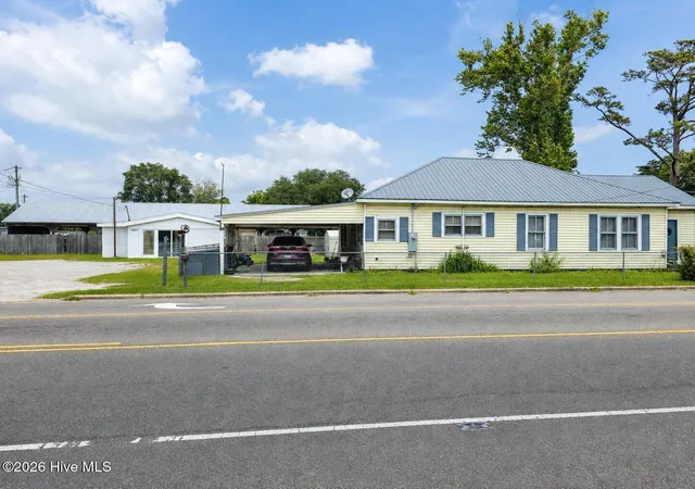 2nd image of 4009 Holly Shelter Rd, Castle Hayne, NC 28429 | MLS# 100584525