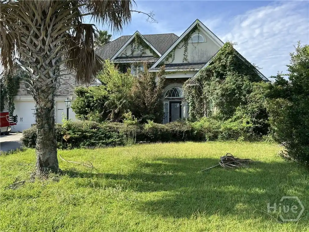 Photo 1 of Single family home for sale at 19 Clb House Dr, Savannah, GA 31419 | MLS# SA364150 | Listing updated on 2026-10-30