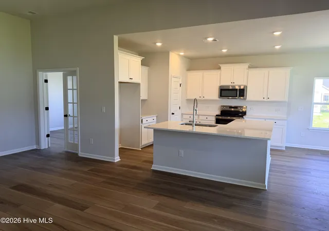 Homes for sale in Ocean Isle Beach, NC | 3472 Sandhill Crane Dr Dr Sw #Litchfield Il Lot 71, Ocean Isle Beach, NC 28469 | MLS# 100583652