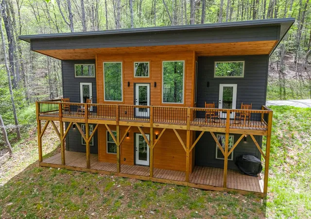 Photo 1 of Single family home for sale at 73 Oak Branch Dr, Murphy, NC 28906 | MLS# 98544339 | Listing updated on 2026-08-18