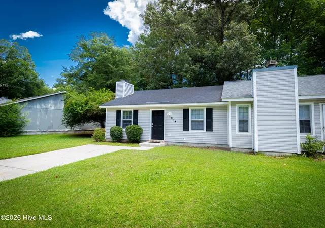 3rd image of 414 Cedar Creek Dr, Jacksonville, NC 28540 | MLS# 100585548